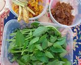 Foto langkah ke 1 dari resep Mangut Lele Kemangi Khas Jogja.