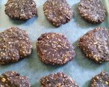 Foto del paso 4 de la receta: Chocó galletas de avena integral 🍪