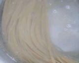 Foto langkah ke 2 dari resep Spaghetti Carbonara.