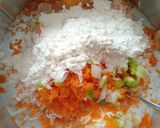 Foto langkah ke 3 dari resep Cheesy Chicken Ball.
