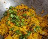 A picture of step 7 of Cabbage matar curry.