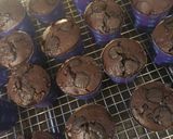 Foto langkah ke 3 dari resep Muffin Coklat Yogurt.