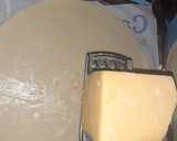 Foto del paso 1 de la receta: Palitos de Queso con Masa de Hojaldre