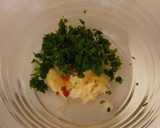 Foto del paso 4 de la receta: Lomos de dorada al papillote con salsa de limón