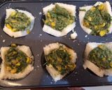 A picture of step 2 of Spinach and corn Bread Quiche.