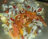 Foto langkah ke 4 dari resep Cumi Asam Manis.