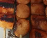 Foto langkah ke 2 dari resep Sosis dan pentol bakar bumbu BBQ.