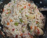 A picture of step 2 of Paneer veg pulao.