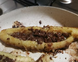 Foto del paso 3 de la receta: Plátano con relleno de chocolate y queso