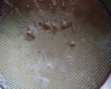 A picture of step 2 of Ginger drink.