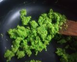 A picture of step 1 of Green matar ki kachori.