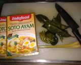 Foto langkah ke 1 dari resep 09. Soto ayam bumbu indofood.