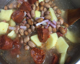 Foto del paso 1 de la receta: Judías pintas con choricito y bacon En olla rápida