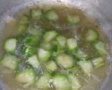 Foto langkah ke 3 dari resep Sayur Oyong Daun Kelor.