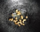 A picture of step 2 of Carrot Halwa.