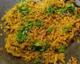 मूग डाळ टाकून पत्ता कोबीची भाजी (Moong Dal Patta Kobichi Bhaji Recipe In Marathi) रेसिपी स्टेप 5 फोटो 
