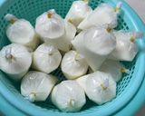 Hình bước làm 2 của món Sữa chua mềm dẻo phiên bản ủ khô