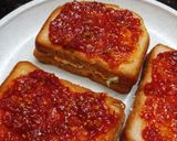 A picture of step 4 of Sandwich pizza.