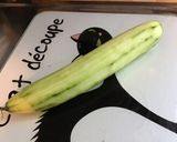 Une image de l'étape 3 de Salade d endives rouges,concombre noa,tomate cœur de bœuf et oignon cebette.