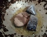 Foto langkah ke 2 dari resep Tongkol Suwir Kemangi Cabe Ijo.