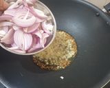 A picture of step 1 of Bhindi Do Pyaaza.