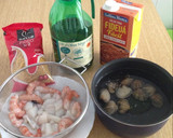 Foto del paso 1 de la receta: Fideuá fácil con almejas