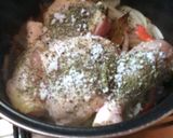 Foto del paso 1 de la receta: Pollo a la cacerola 🐓🐓🐓