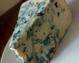 Foto do passo 1 de Molho de gorgonzola, nata e azeitonas para massas