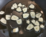 Foto del paso 3 de la receta: Tartaletas de brandada de Bacalao con crema de Piquillos