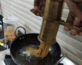 कुरकुरीत शेव (shev recipe in marathi) रेसिपी स्टेप 3 फोटो 