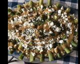 Une image de l'étape 5 de Asperges vertes à la quinoa feta et persil sauce balsamique.