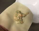 A picture of step 4 of Fish Egg Fried Wantan.