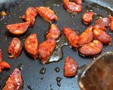 Foto del paso 3 de la receta: Huevos rotos con grelos