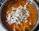 Foto langkah ke 3 dari resep Gulai Nangka (Kikil Telur Puyuh).