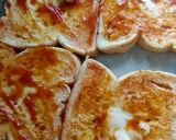 Foto langkah ke 2 dari resep Pizza Roti Tawar.