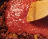 A picture of step 3 of Macaroni with Tomato Sauce and Chorizo.
