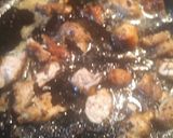 A picture of step 2 of Pork and Pasta with Cheese.