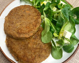 Foto del paso 7 de la receta: Hamburguesas de lentejas con cebolla y zanahoria