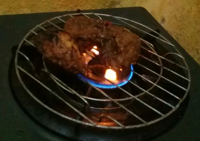 Langkah-langkah untuk membuat Cara bikin Ayam bakar bumbu kacang ala @dapurbyana?