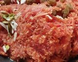 रवेदार गाजर हलवा (Ravedar Gajar Halwa Recipe In Marathi) रेसिपी स्टेप 2 फोटो 