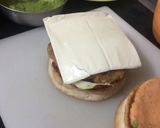આલુટીકી બર્ગર (Aloo Tikki Burger Recipe In Gujarati) રેસીપી સ્ટેપ9ફોટો