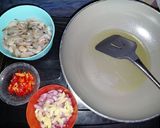 Foto langkah ke 4 dari resep 16. Cah Kangkung Udang.