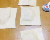 Foto del paso 4 de la receta: Empanadas criollas de pollo!