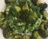 Foto del passaggio 5 della ricetta Busiate con crema di broccoletti