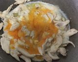 รูปขั้นตอนการทำที่ 1 ของ “ผัดแตงกวาไข่ใส่อกไก่”