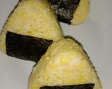 รูปขั้นตอนการทำที่ 4 ของ ข้าวปั้นสีทอง (Golden Rice Ball)