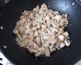 Foto langkah ke 3 dari resep Elicoidali Chicken Alfredo.