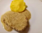 A picture of step 5 of Pork in a creamy artichoke sauce with saffron mash.