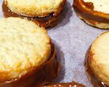 Foto del paso 6 de la receta: Alfajores caseros de dulce de leche🥯🥯🍩🤩🤩😘