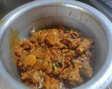 मटण बिर्याणी खास कुकपॅड टीमसाठी (Mutton Biryani Recipe In Marathi) रेसिपी स्टेप 5 फोटो 